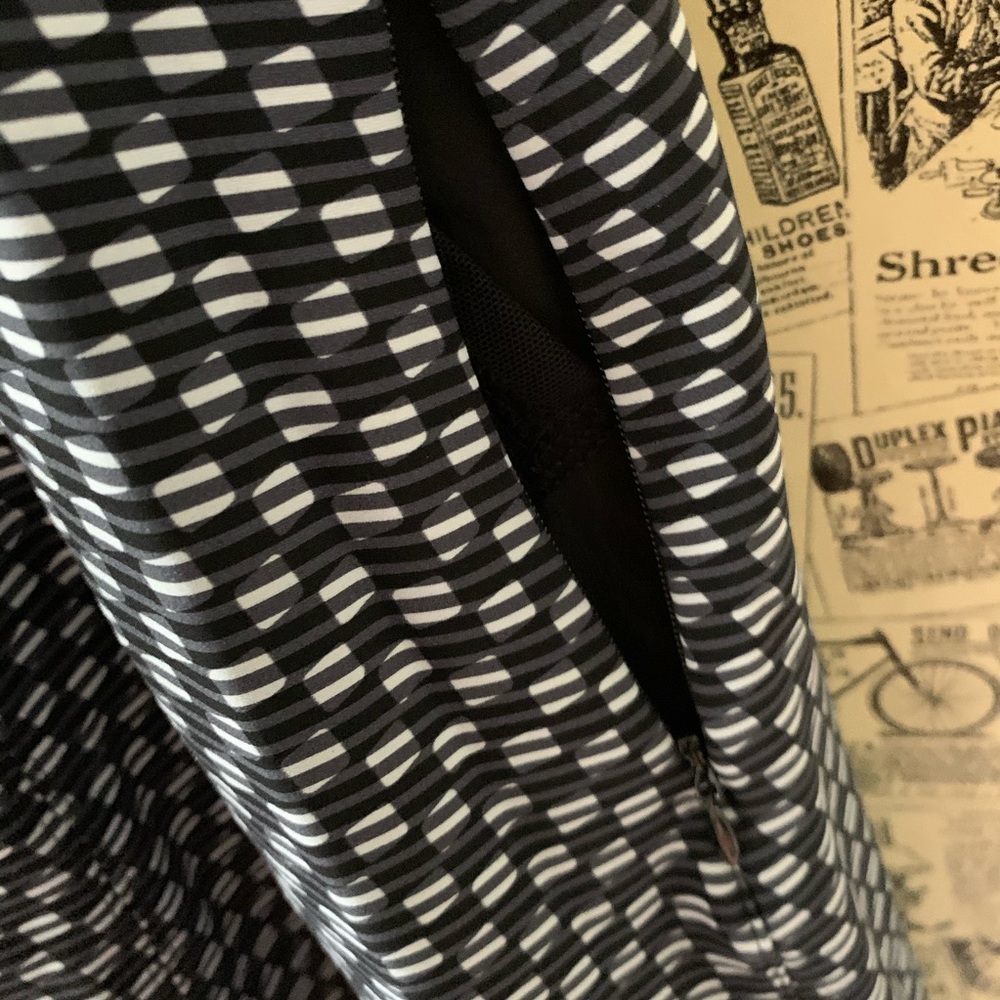 Lululemon go till dawn til dress deep dive checker - Picture 7 of 15